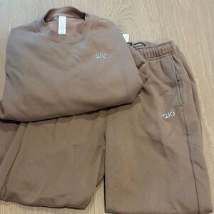 ALO Yoga Brown Sweatpants
